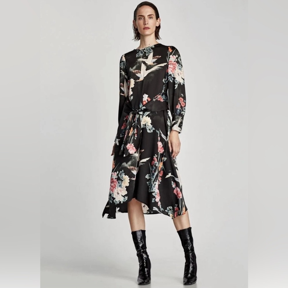 Zara Long Sleeve Black Floral Midi Dress. Size XS